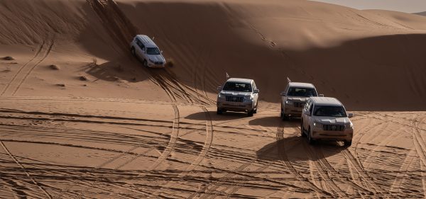 Location de voitures à Marrakech : Le guide complet pour une expérience inoubliable